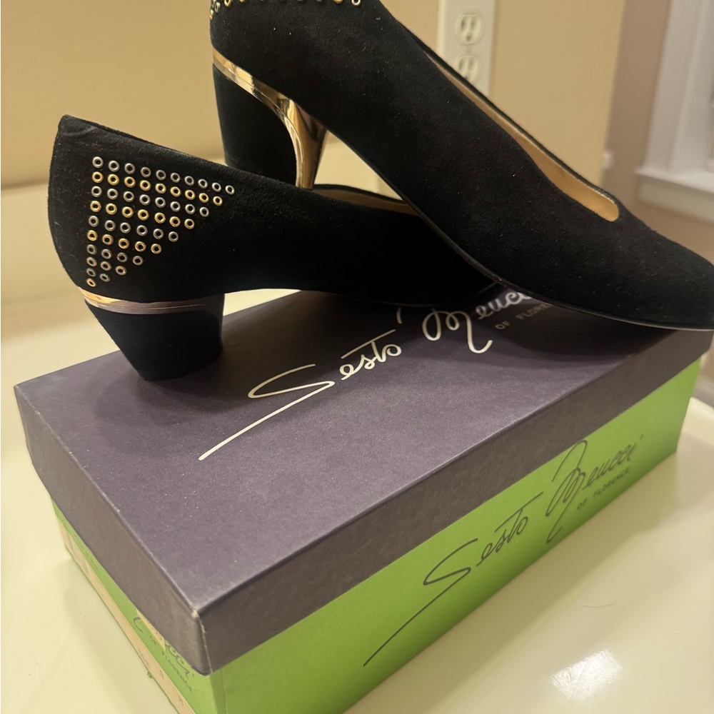 Sesto Meucci Black Heels with Gold Detailing